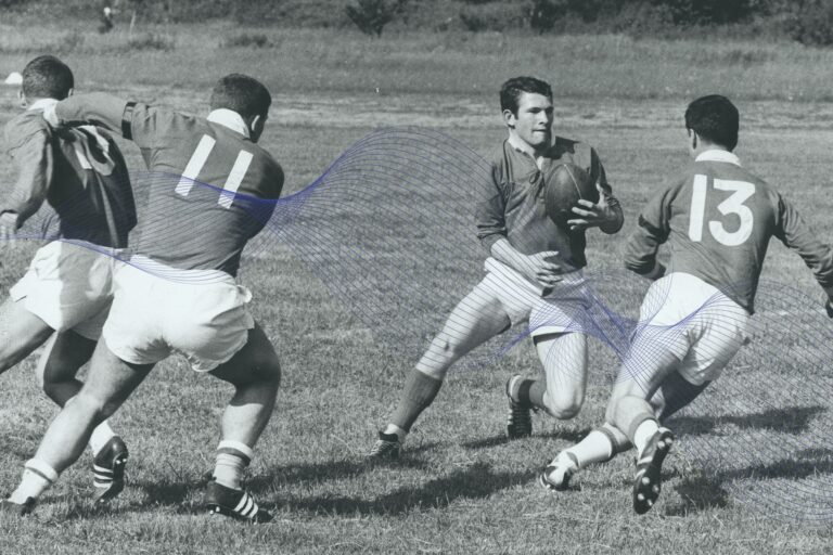 Illustration par une photographie de rugby du parcours du dirigeant fondateur du Mouvement et des Hommes, Vincent Cabanne, pédagogue de la mise en mouvement des systèmes humains
